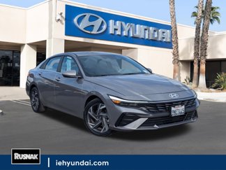 Used 2024 Hyundai Elantra SEL w/ Convenience Package image 1
