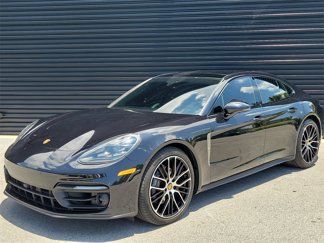 Certified 2022 Porsche Panamera Platinum Edition image 1