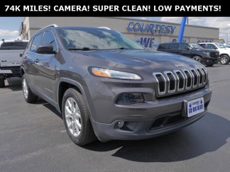 Used 2016 Jeep Cherokee Latitude w/ Comfort/Convenience Group image 1