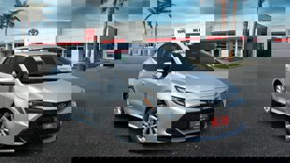 Used 2023 Toyota Corolla SE image 1