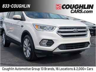Used 2017 Ford Escape Titanium image 1