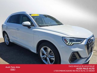 Certified 2022 Audi Q3 2.0T Premium Plus w/ Premium Plus Package image 1