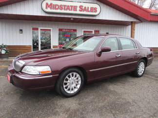 Used 2006 Lincoln Town Car Signature image 1