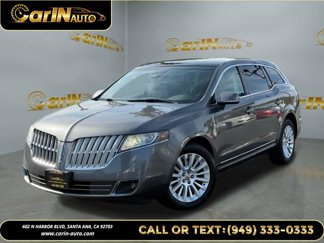 Used 2010 Lincoln MKT AWD image 1