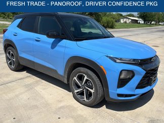 Used 2023 Chevrolet TrailBlazer RS w/ Sun and Liftgate Package image 1