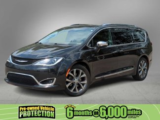Used 2018 Chrysler Pacifica Limited w/ Tire & Wheel Group image 1