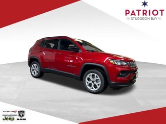 New 2025 Jeep Compass Latitude image 1