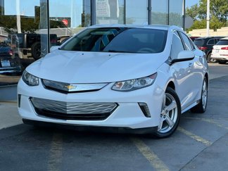 Used 2017 Chevrolet Volt LT w/ Comfort Package image 1