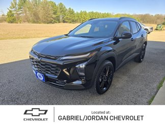 New 2025 Chevrolet Trax ACTIV w/ Sunroof Package image 1
