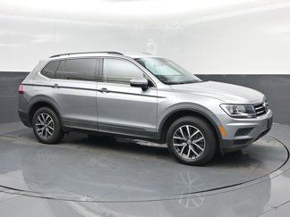 Used 2019 Volkswagen Tiguan SE image 1