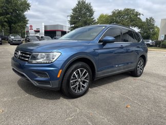 Certified 2019 Volkswagen Tiguan SE w/ Panoramic Sunroof Package image 1