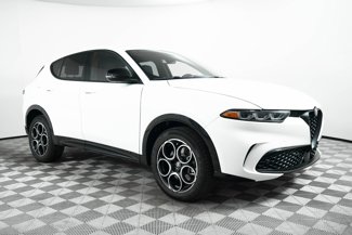 New 2025 Alfa Romeo Tonale image 1