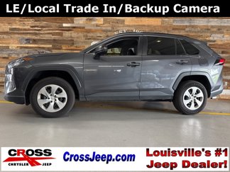 Used 2021 Toyota RAV4 LE image 1