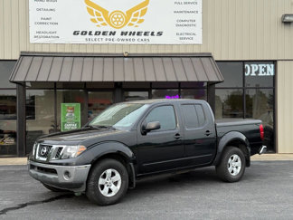 Used 2011 Nissan Frontier SV image 1