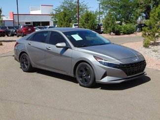 Used 2021 Hyundai Elantra SEL image 1
