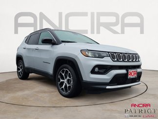Used 2024 Jeep Compass Limited image 1