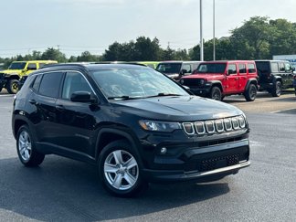 Used 2022 Jeep Compass Latitude w/ Sun and Sound Group image 1
