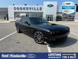 Used 2022 Dodge Challenger R/T w/ Plus Package image 1