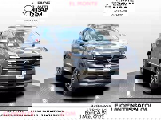 New 2025 Nissan Kicks SV image 1