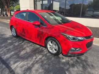 Used 2018 Chevrolet Cruze LT w/ Convenience Package image 1