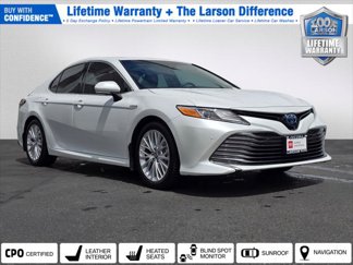 Certified 2018 Toyota Camry XLE image 1