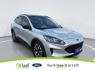 Used 2020 Ford Escape SE Sport image 1