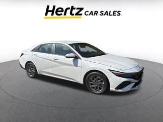 Used 2024 Hyundai Elantra SEL image 1