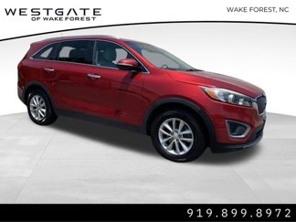 Used 2017 Kia Sorento LX image 1