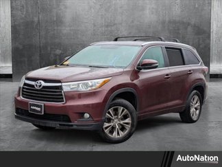 Used 2015 Toyota Highlander XLE image 1