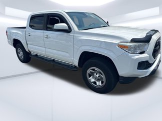 Used 2019 Toyota Tacoma SR image 1