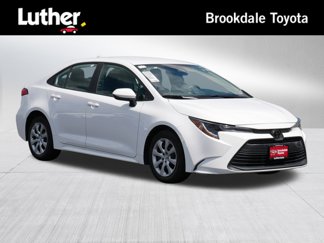 Certified 2023 Toyota Corolla LE image 1