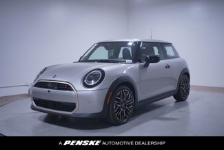 Used 2025 MINI Cooper S image 1