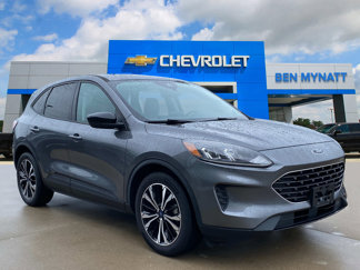 Used 2021 Ford Escape SE w/ SE Sport Appearance Package image 1