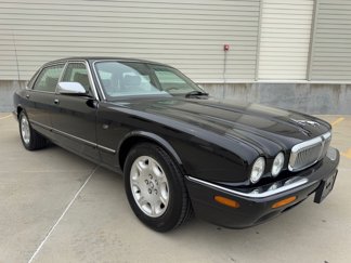 Used 2003 Jaguar XJ8 L image 1