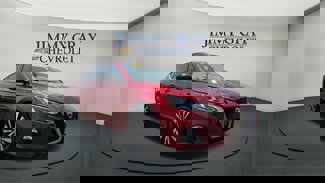 Used 2019 Nissan Altima 2.5 SR image 1