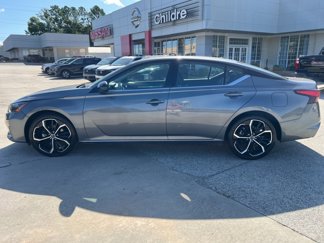 Certified 2024 Nissan Altima 2.5 SR image 1