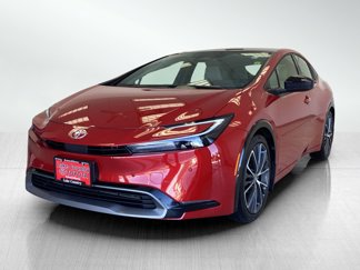 Used 2024 Toyota Prius XLE image 1