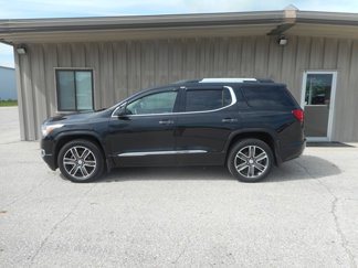 Used 2017 GMC Acadia Denali w/ Technology Package image 1
