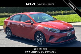 Used 2022 Kia Forte LXS w/ LXS Technology Package image 1