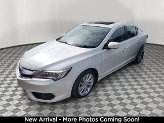 Used 2018 Acura ILX image 1
