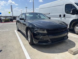 Used 2022 Dodge Charger SXT image 1