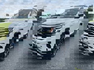 Used 2022 Volkswagen Atlas SE image 1