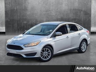 Used 2017 Ford Focus SE image 1