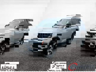 New 2025 Jeep Grand Cherokee Limited image 1