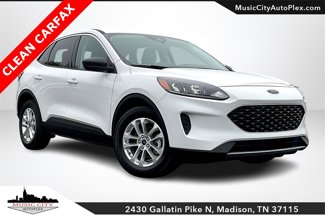 Used 2022 Ford Escape SE image 1