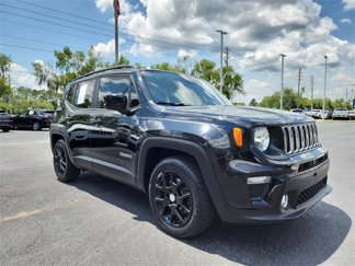 Used 2019 Jeep Renegade Latitude image 1