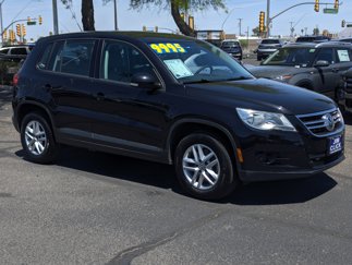 Used 2011 Volkswagen Tiguan S image 1