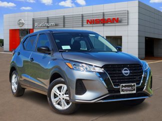 New 2025 Nissan Kicks Play S image 1