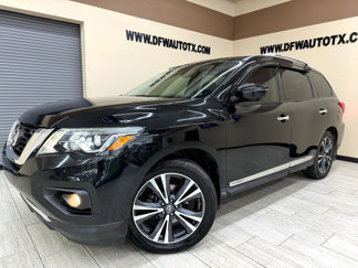 Used 2017 Nissan Pathfinder Platinum w/ Cargo Package image 1