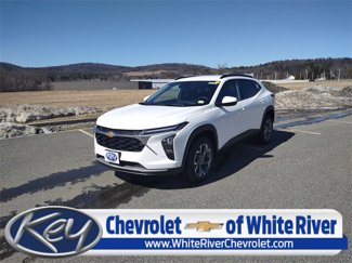 New 2025 Chevrolet Trax LT w/ Driver Confidence Package image 1